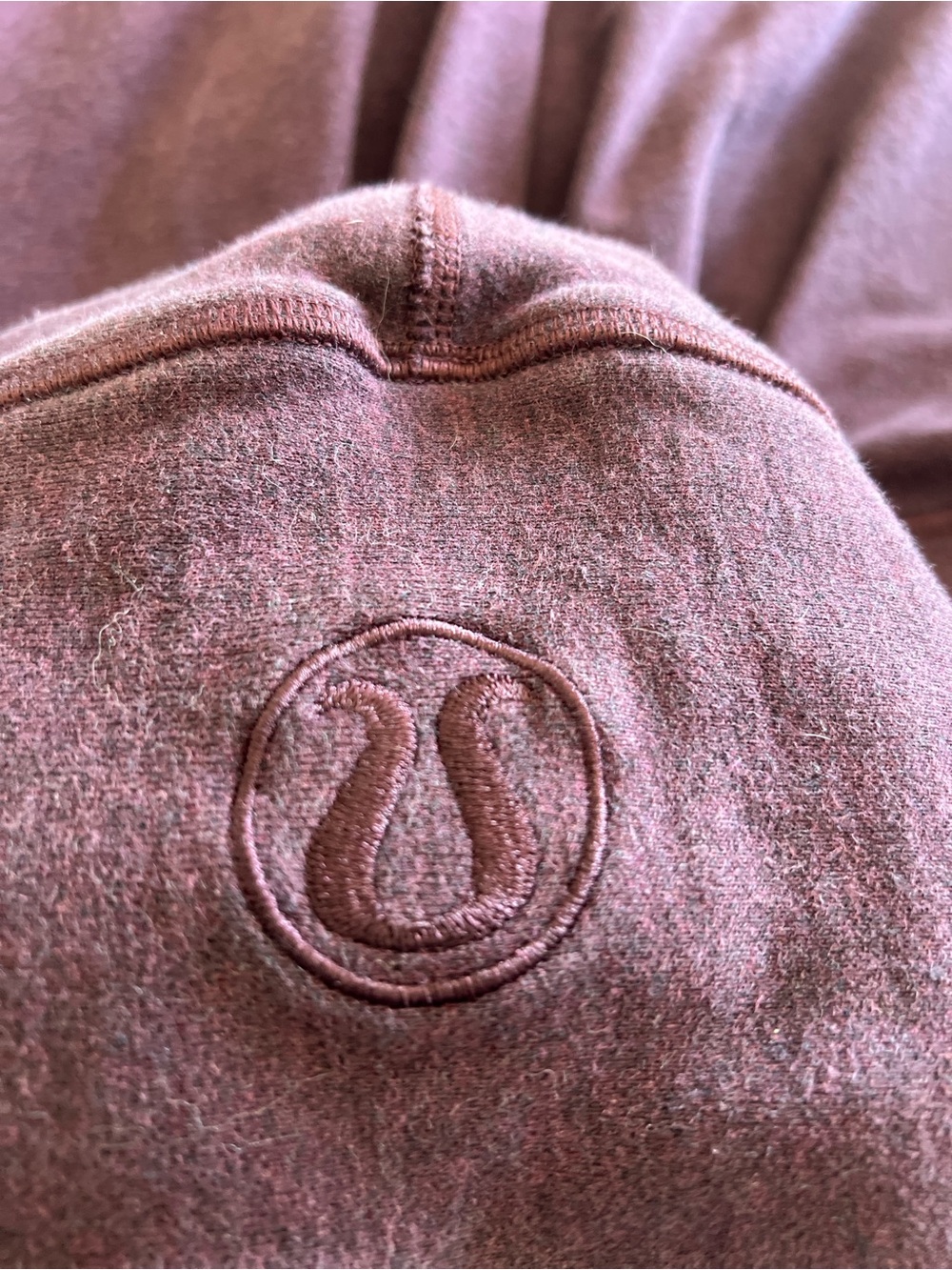 Lululemon Pleat to Street Hoodie size 4 Bordeaux - Picture 10 of 12